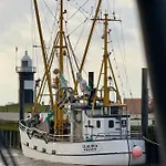 Lilli Marleen 5-06 *